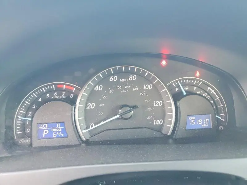 2012 TOYOTA CAMRY LE  
