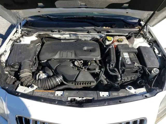 2011 BUICK REGAL CXL  