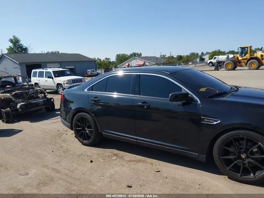 2015 FORD TAURUS SHO
