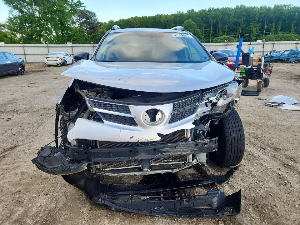 2013 TOYOTA RAV4 LE  