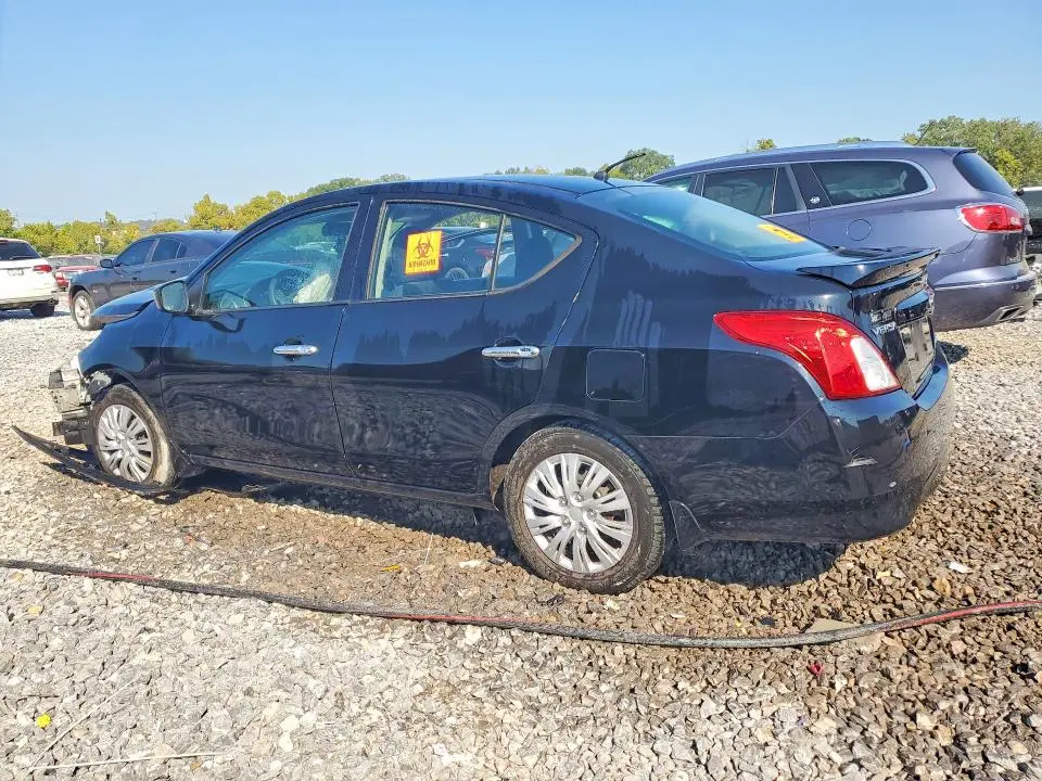 2015 NISSAN VERSA 1.6 SV  