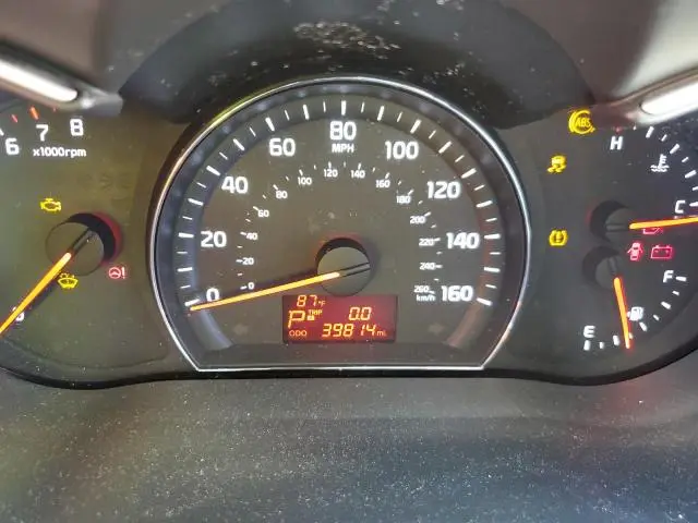 2015 KIA SORENTO LX  