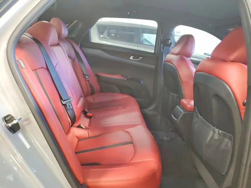 2021 KIA K5 GT LINE  