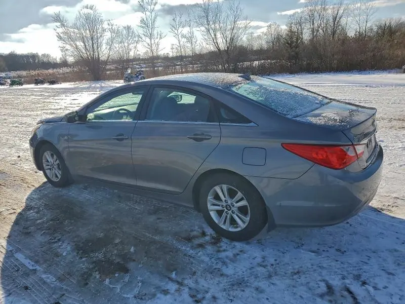 2013 HYUNDAI SONATA GLS  