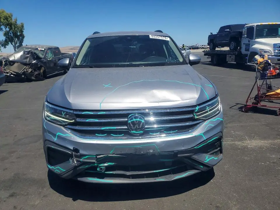 2024 VOLKSWAGEN TIGUAN S  