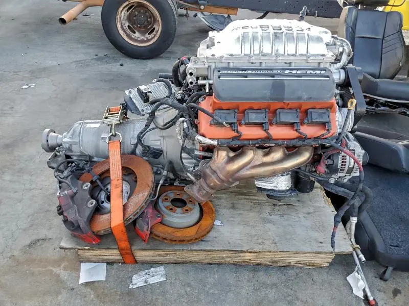 2017 DODGE CHALLENGER SRT HELLCAT  