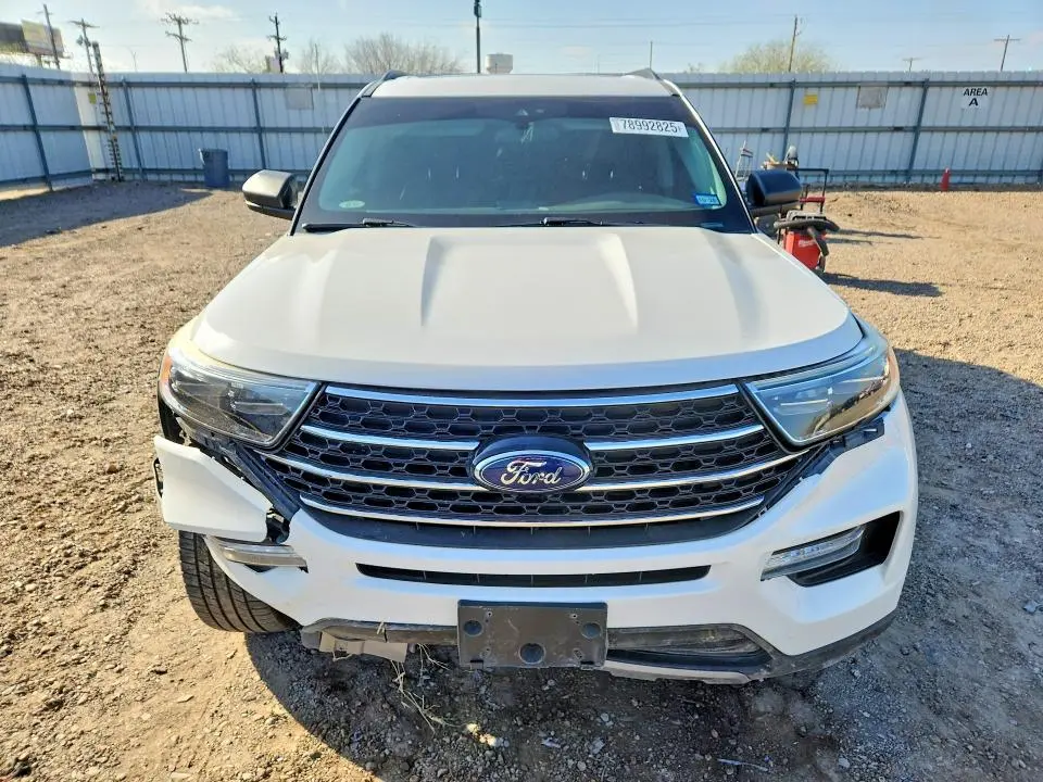 2021 FORD EXPLORER XLT  