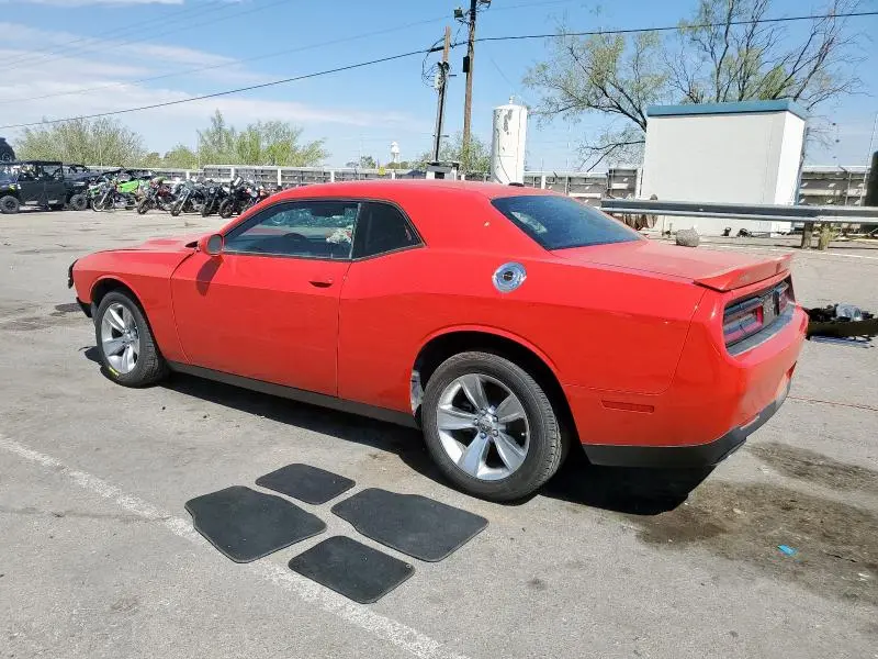 2022 DODGE CHALLENGER SXT  