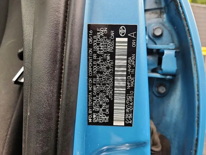 2018 TOYOTA PRIUS C TWO  