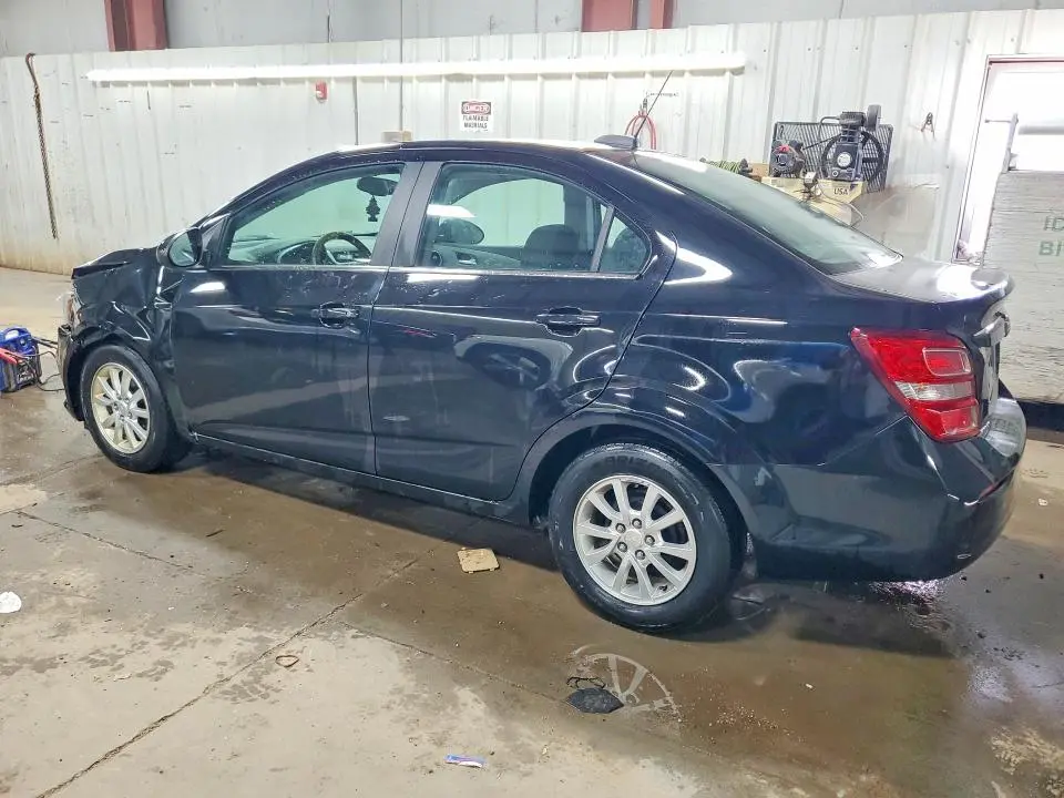 2019 CHEVROLET SONIC LT  