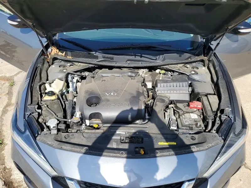 2021 NISSAN MAXIMA SV  