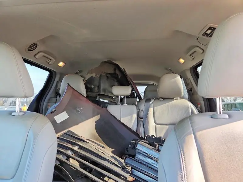 2018 TOYOTA SIENNA XLE 8-PASSENGER  
