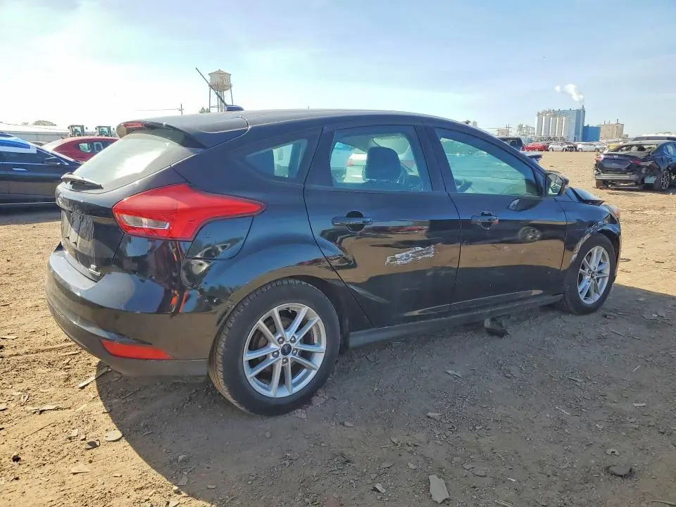 2016 FORD FOCUS SE  
