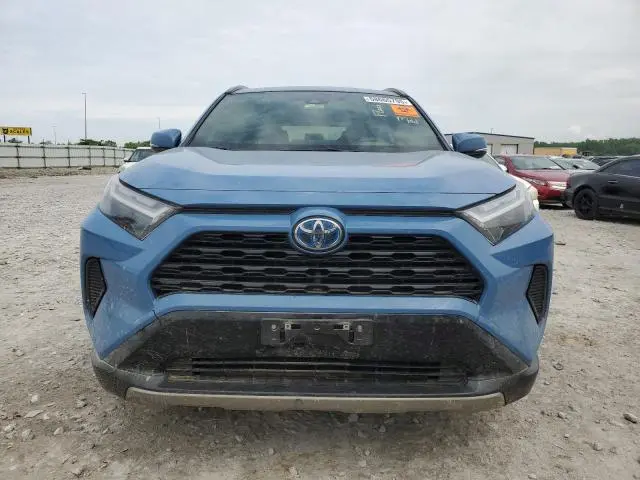 2023 TOYOTA RAV4 SE  
