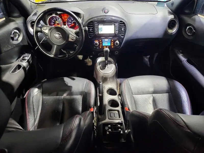 2015 NISSAN JUKE SL  