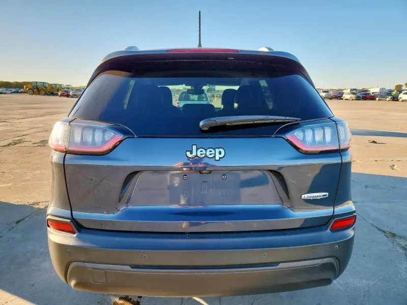 2021 JEEP CHEROKEE LATITUDE PLUS  