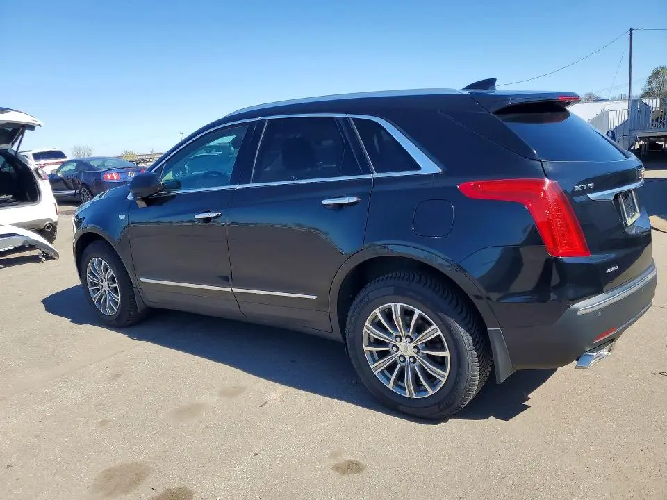 2017 CADILLAC XT5 LUXURY  