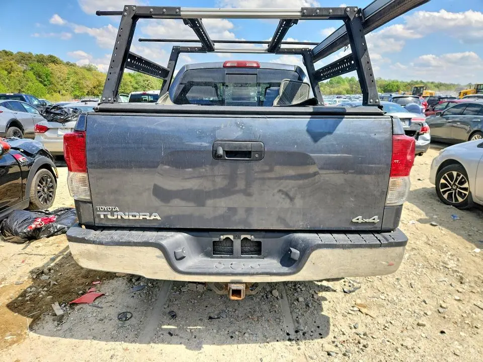2010 TOYOTA TUNDRA DOUBLE CAB SR5  