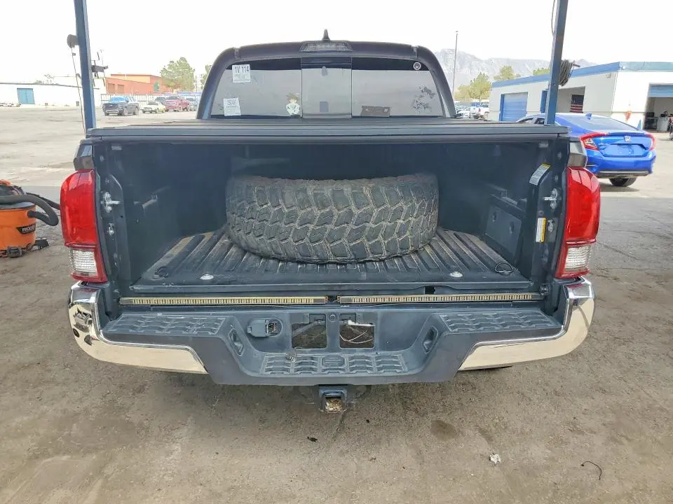2023 TOYOTA TACOMA SR5 V6  