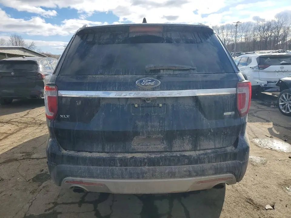 2017 FORD EXPLORER XLT  