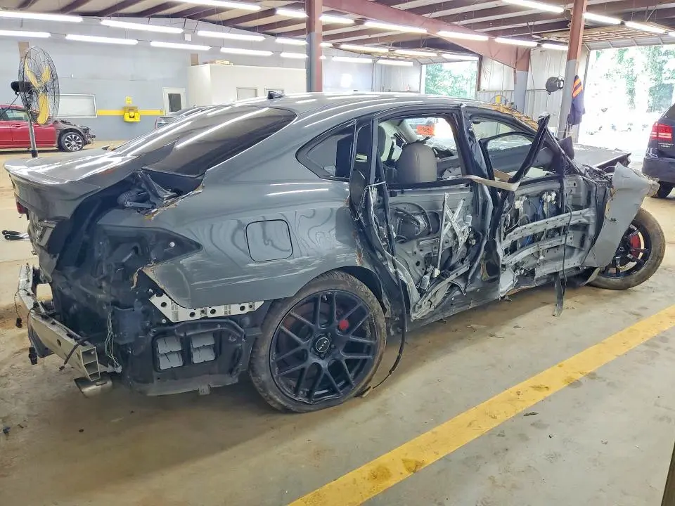 2015 INFINITI Q70L 5.6  