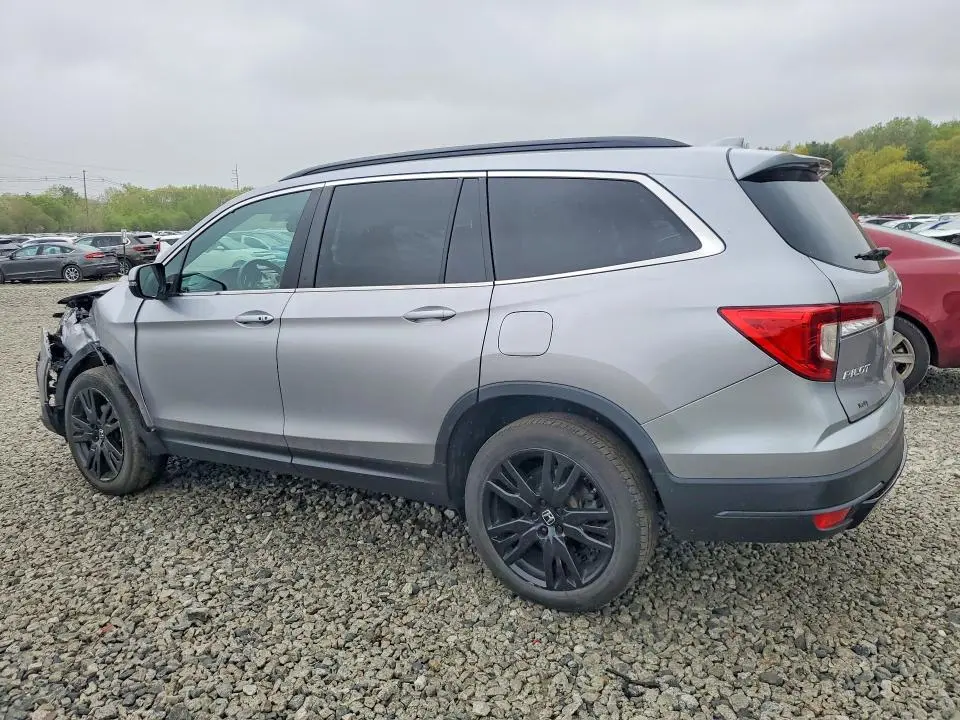 2021 HONDA PILOT SE  