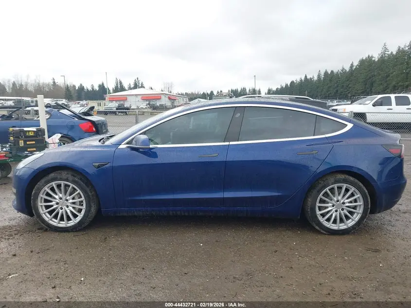 2018 TESLA MODEL 3 LONG RANGE/PERFORMANCE