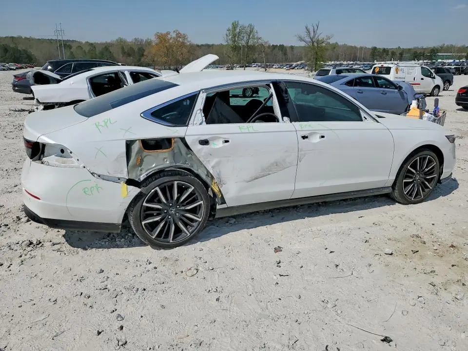 2024 HONDA ACCORD TOURING HYBRID  
