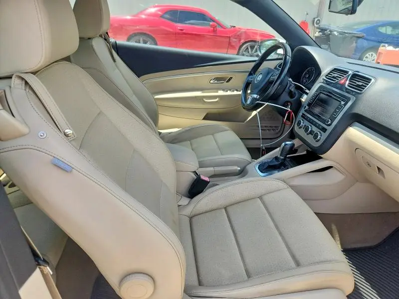 2013 VOLKSWAGEN EOS KOMFORT  