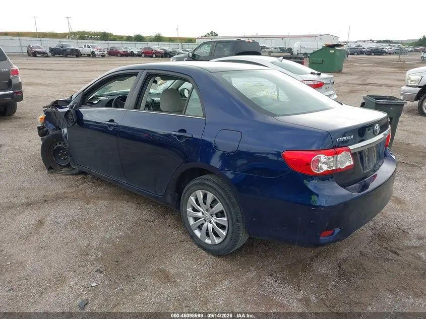 2013 TOYOTA COROLLA LE