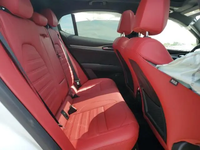 2024 ALFA ROMEO STELVIO TI  