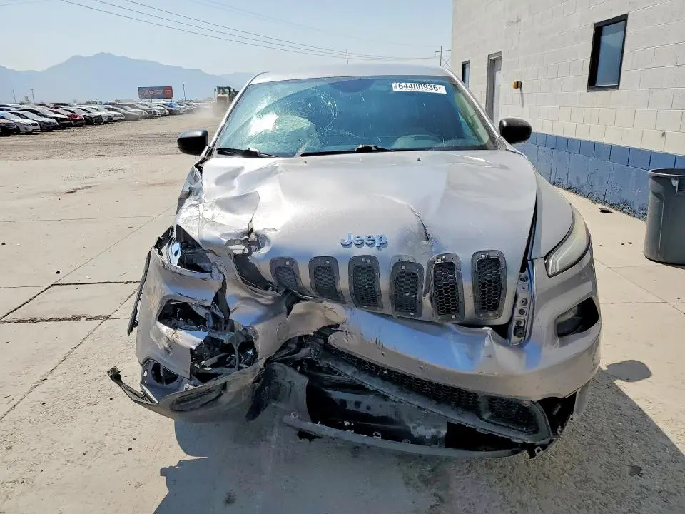 2014 JEEP CHEROKEE SPORT  