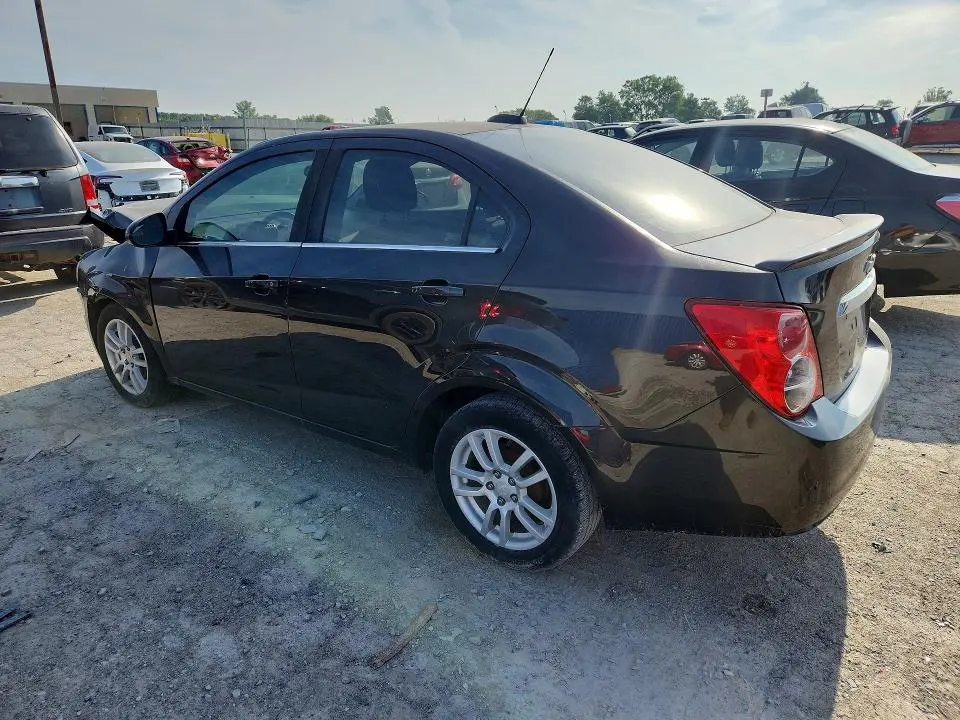 2015 CHEVROLET SONIC LT  