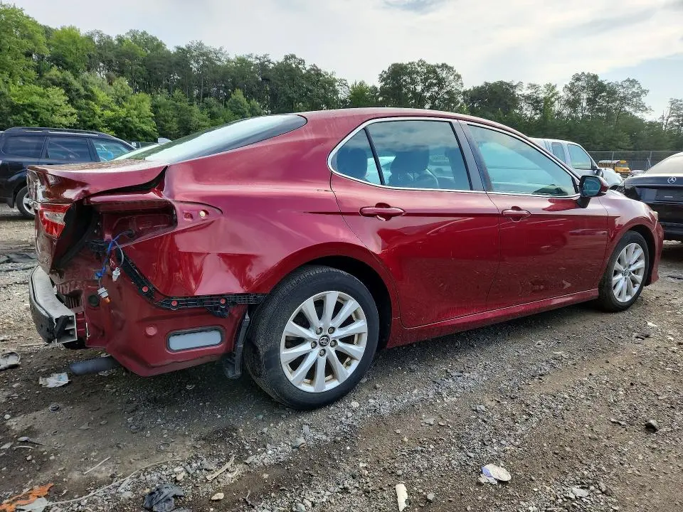 2018 TOYOTA CAMRY LE  