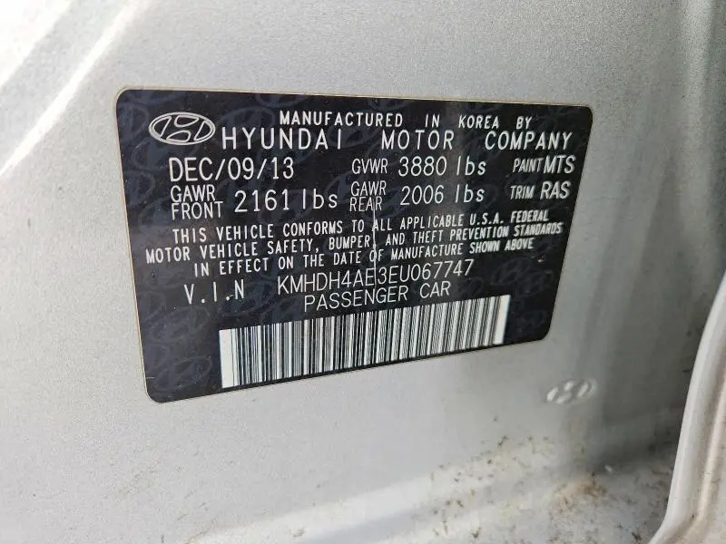 2014 HYUNDAI ELANTRA SE  