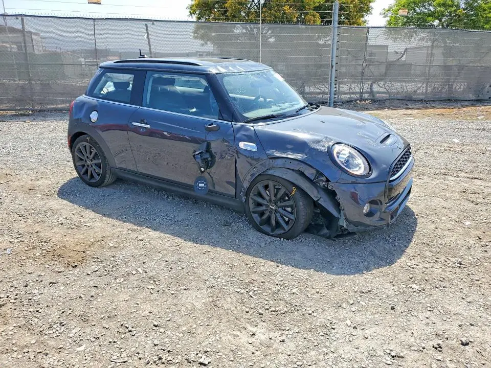 2019 MINI COOPER S  