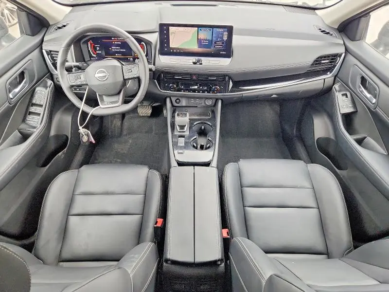 2025 NISSAN ROGUE SL  