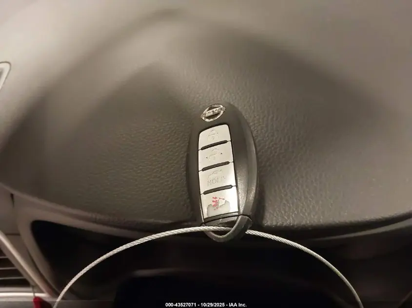 2015 NISSAN SENTRA SR