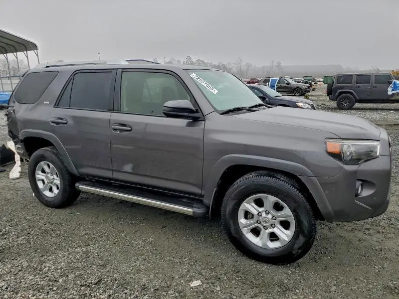 2016 TOYOTA 4RUNNER SR5  