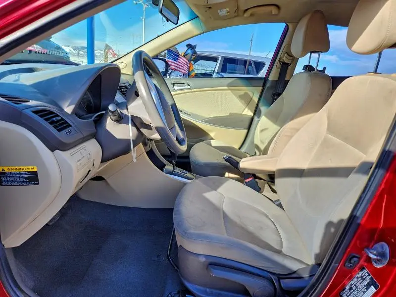 2013 HYUNDAI ACCENT GLS  