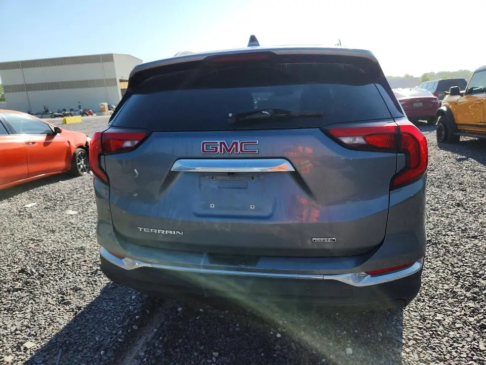 2018 GMC TERRAIN SLT  