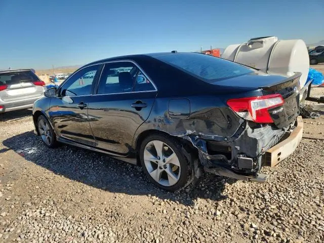 2014 TOYOTA CAMRY SE  