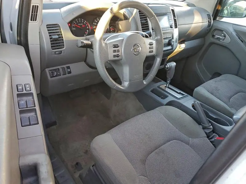 2015 NISSAN FRONTIER S  