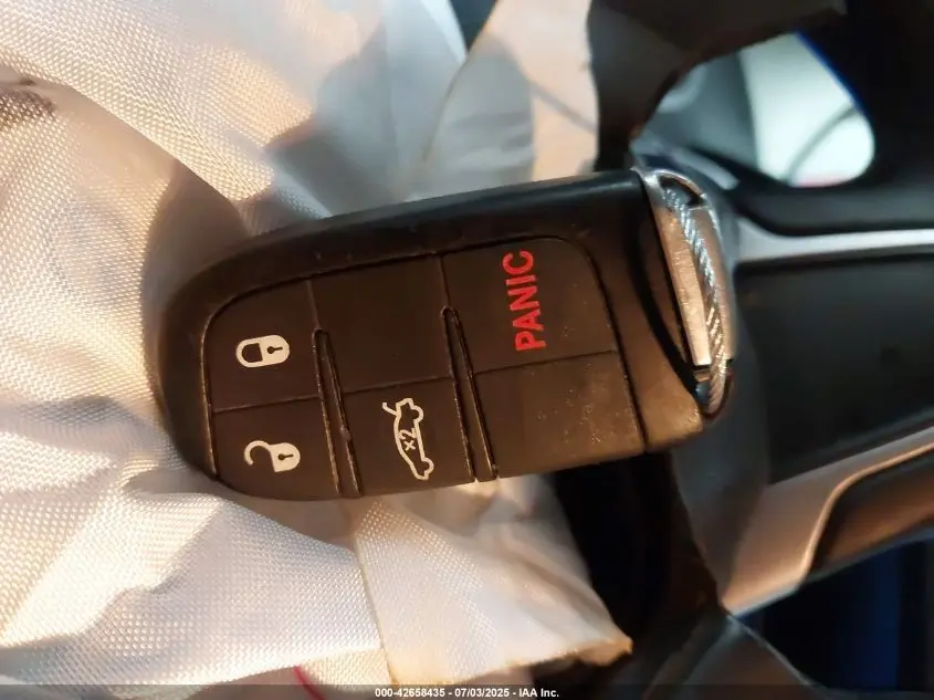 2018 CHRYSLER 300 TOURING