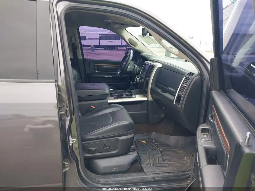 2015 RAM 1500 LARAMIE