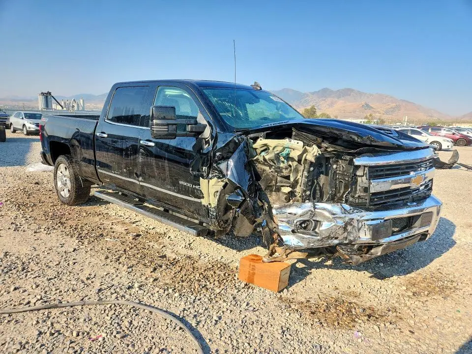 2017 CHEVROLET SILVERADO K2500 HEAVY DUTY LTZ  