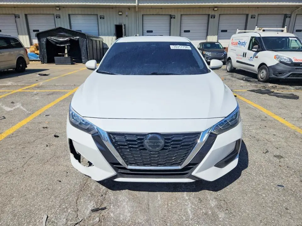 2023 NISSAN SENTRA SV  