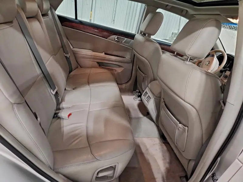 2012 TOYOTA AVALON BASE  