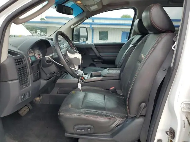 2011 NISSAN TITAN S  