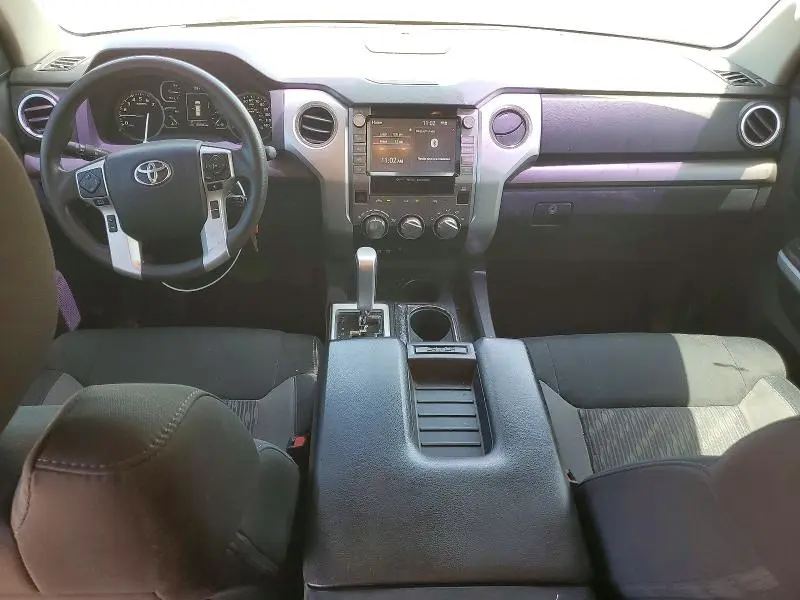 2020 TOYOTA TUNDRA SR5  